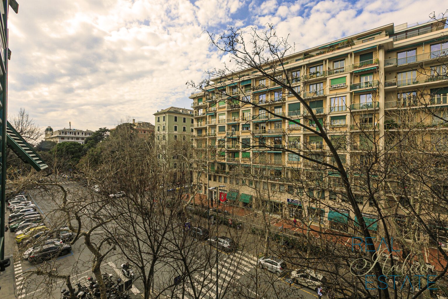 12_v Corsica