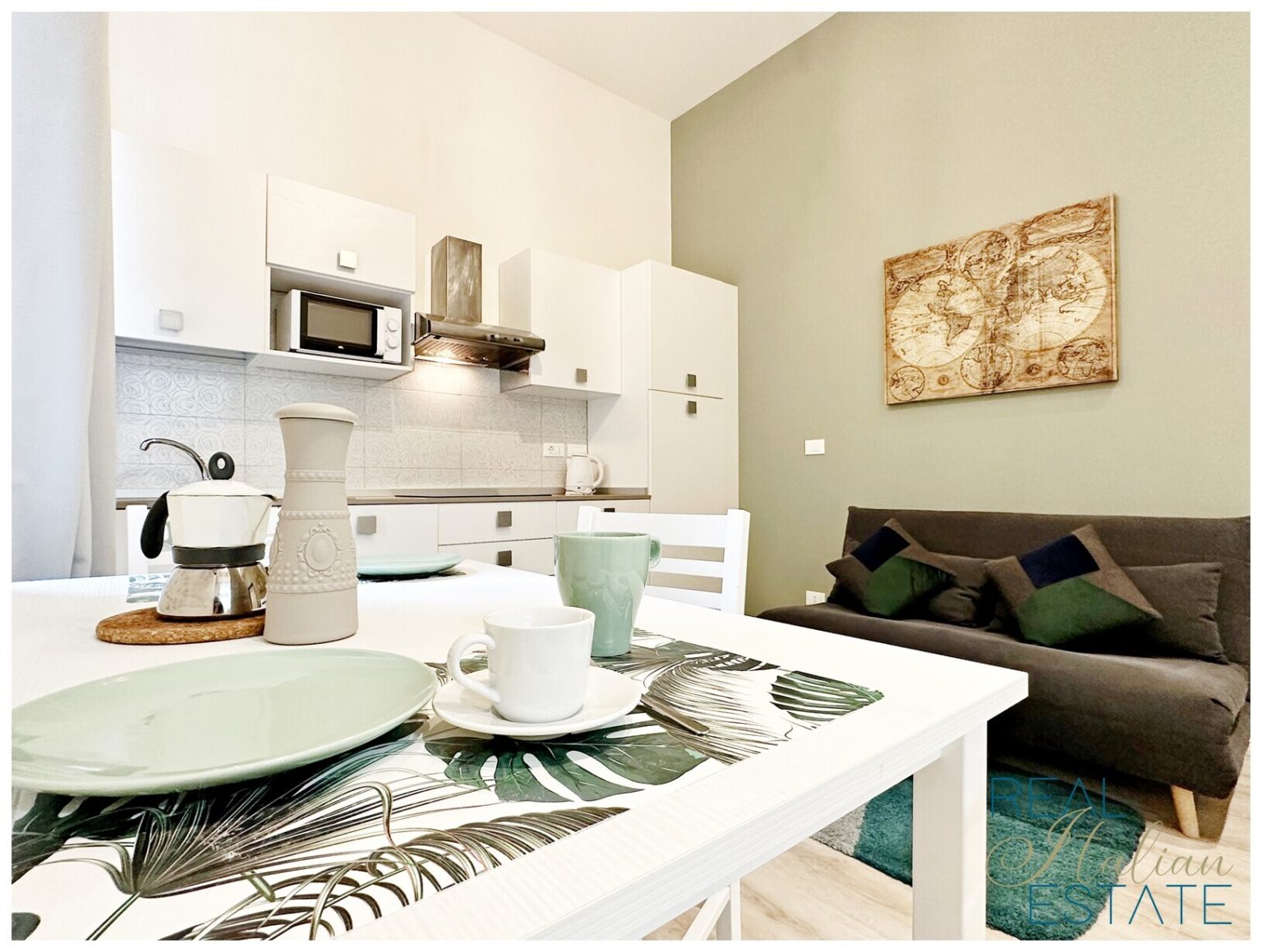 homes in genova via assarotti 009