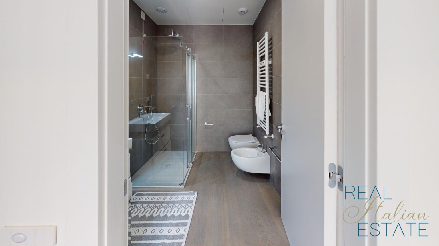 5M-Piazzale-John-Fitzgerald-Kennedy-2-Bathroom