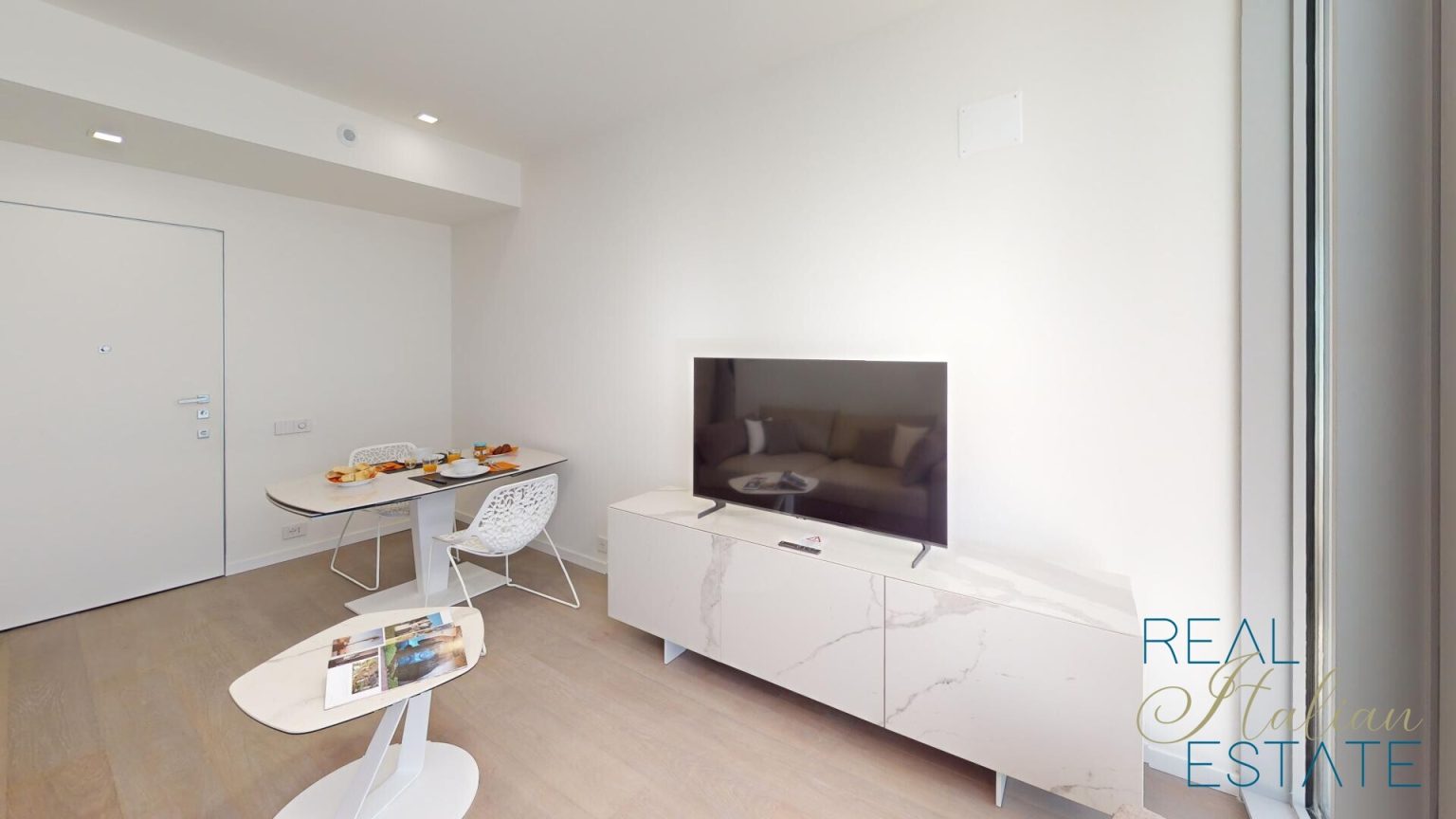 5M-Piazzale-John-Fitzgerald-Kennedy-2-Living-Room