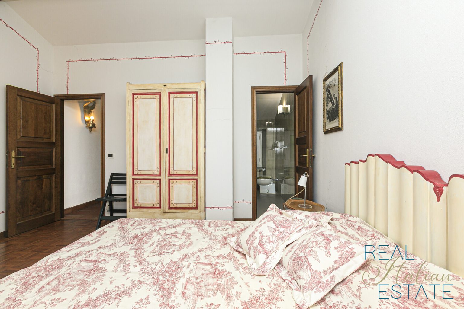 CAMERA 1 (1)